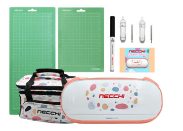 Necchi Sweet Mini Plotter da Taglio + Lama 60° con Portalama + Borsa per Sweet Mini + Tappetino Standard 13cmx33cm